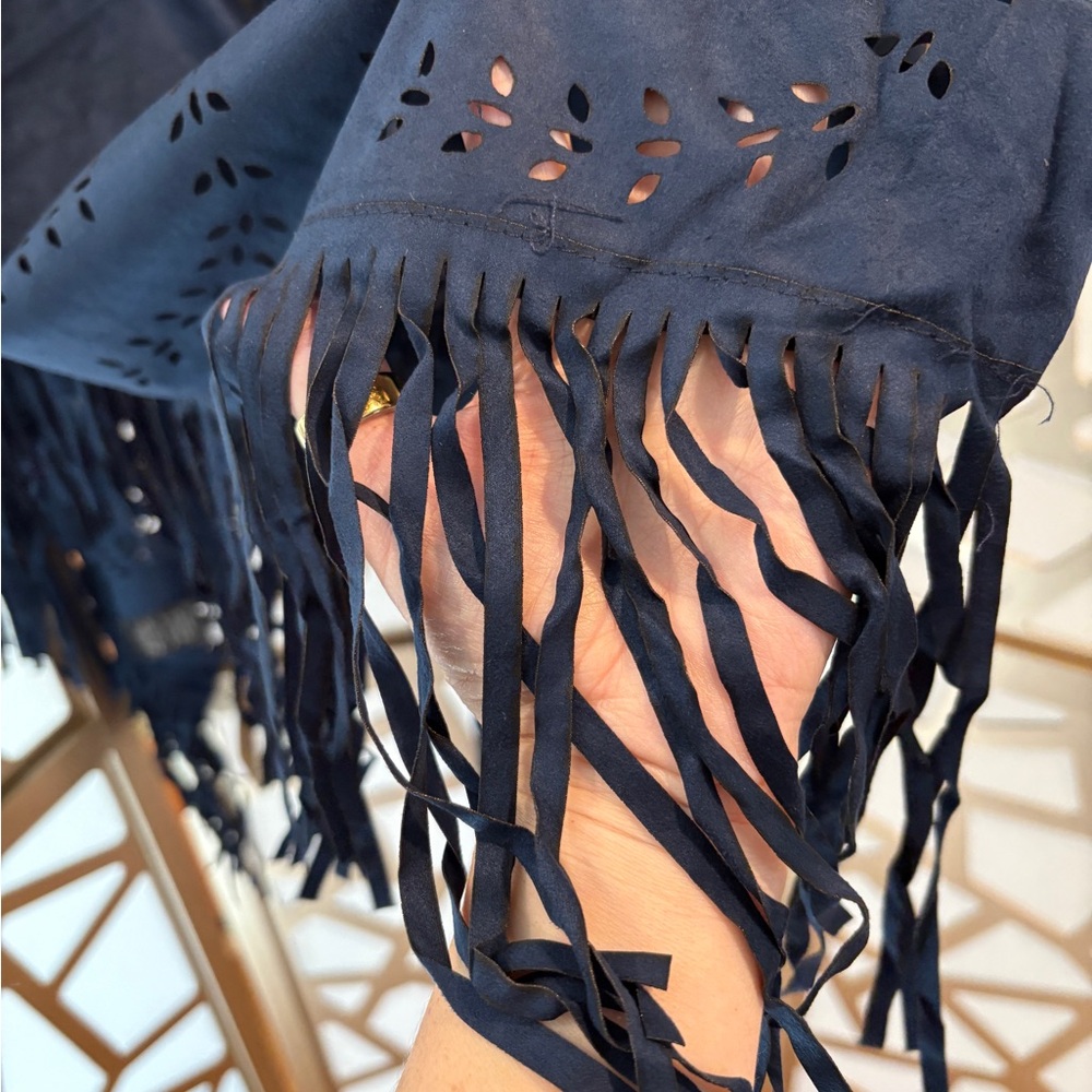 NWT Anthropologie Raj vegan leather fringed shawl with cutout design - Picture 9 of 9
